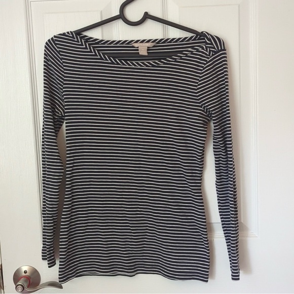 Banana Republic Navy and White Boatneck Striped Long Sleeve Top - Size: Small - Picture 2 of 11